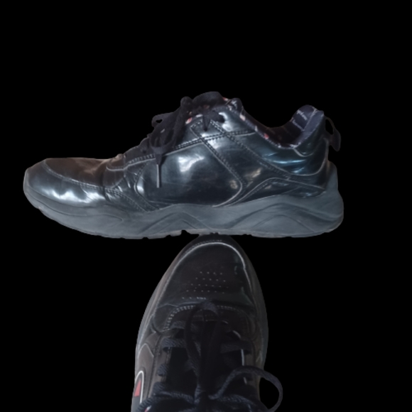 Champion Shoes - Picture 5 of 6